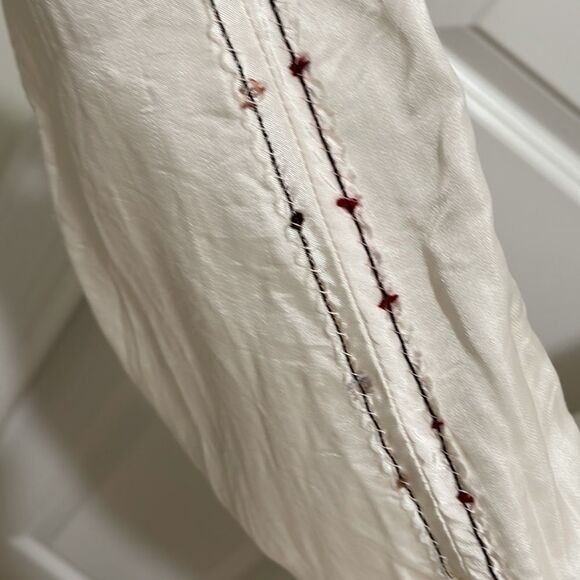 Beautiful silk handmade Giselle Shepatin crop blouse with beautiful beading - Picture 5 of 10